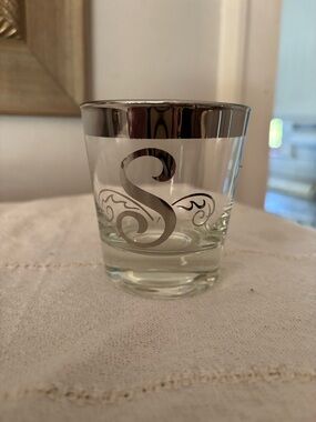 Set of 6 Mid-Century Dorothy Thorpe Trimmed Monogram 'S' Glass Tumblers